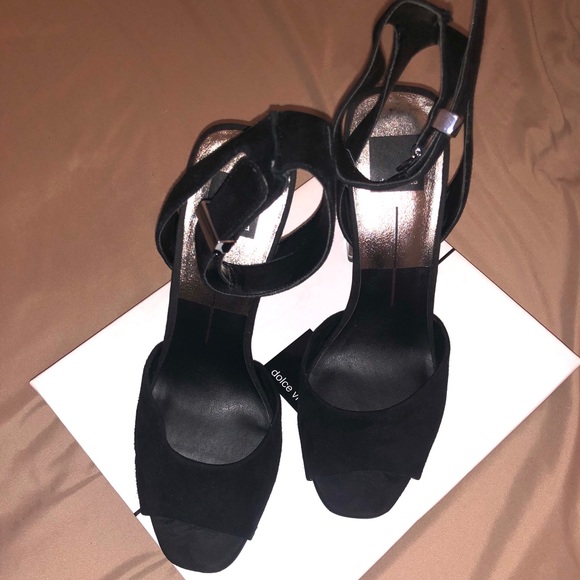 **SOLD** Dolce Vita Hades Heels Size 9 - Picture 5 of 8
